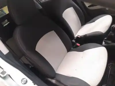 Здавання транспортного засобу mitsubishi space star (a00) kaiteki року 2016 потужний 3a92