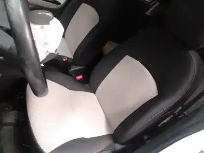 Здавання транспортного засобу mitsubishi space star (a00) kaiteki року 2016 потужний 3a92