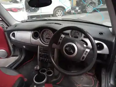 Здавання транспортного засобу mini                                               mini (r50,r53)                                                                                                                                                                                                                                             cooper                                                                                                                                                                                                                                                     року 2002 потужний w10b16a