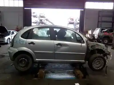 Veicolo di demolizione citroen c3 1.4 hdi exclusive dell'anno 2002 alimentato 8hz