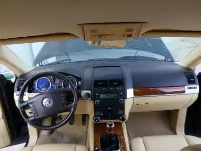 Здавання транспортного засобу volkswagen touareg (7l6) 2.5 tdi dpf року 2005 потужний bac