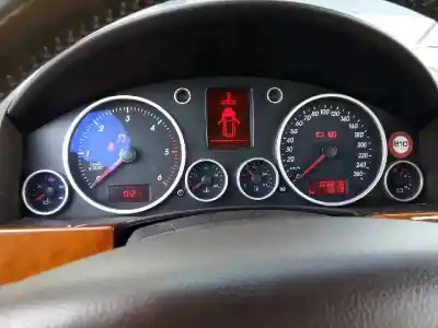 Здавання транспортного засобу volkswagen touareg (7l6) 2.5 tdi dpf року 2005 потужний bac