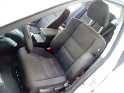 Veículo de Sucata honda accord berlina (cu) luxury do ano 2012 alimentado n22b1