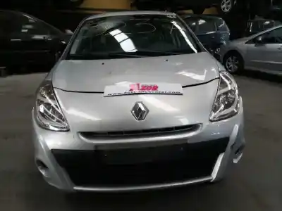 Veículo de Sucata renault clio iii authentique do ano 2010 alimentado k9k768