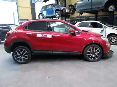 Véhicule à la ferraille FIAT                                               500 X (334)                                                                                                                                                                                                                                                Cross Plus                                                                                                                                                                                                                                                 de l'année 2015 alimenté 