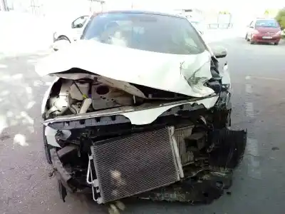 Veículo de Sucata hyundai i20 trend do ano 2015 alimentado d4fc