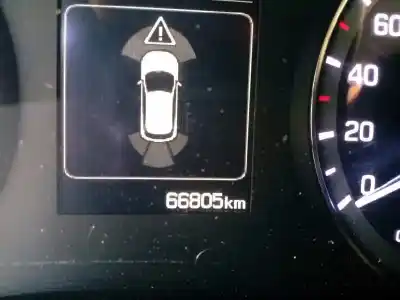 Veículo de Sucata hyundai i20 trend do ano 2015 alimentado d4fc