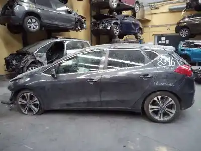 Здавання транспортного засобу kia cee´d drive року 2017 потужний d4fb