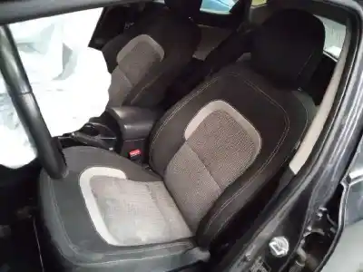 Здавання транспортного засобу kia cee´d drive року 2017 потужний d4fb