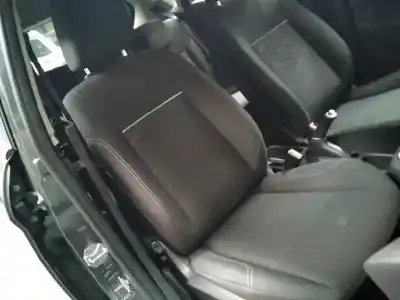Здавання транспортного засобу ford                                               fiesta (ccn)                                                                                                                                                                                                                                               titanium року 2015 потужний xvjc