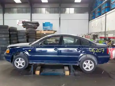 Scrapping Vehicle VOLKSWAGEN PASSAT BERLINA (3B2) Básico of the year 1997 powered AHU