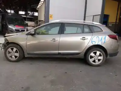 Veicolo di demolizione RENAULT MEGANE III SPORT TOURER Expression dell'anno 2011 alimentato K9K836