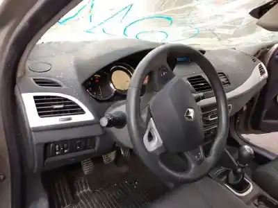 Veicolo di demolizione renault megane iii sport tourer expression dell'anno 2011 alimentato k9k836