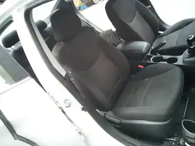 Veículo de Sucata hyundai elantra (md) confort do ano 2015 alimentado g4fg