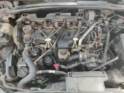 Veículo de Sucata volvo xc70 ii (136) d5 awd do ano 2005 alimentado d5244t4