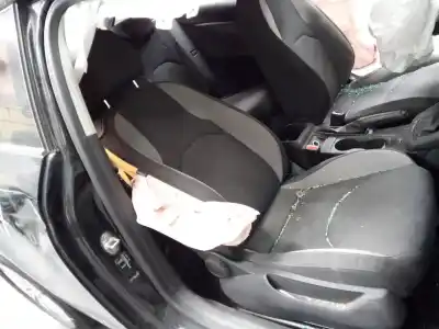 Здавання транспортного засобу seat leon sc (5f5) reference року 2015 потужний clha