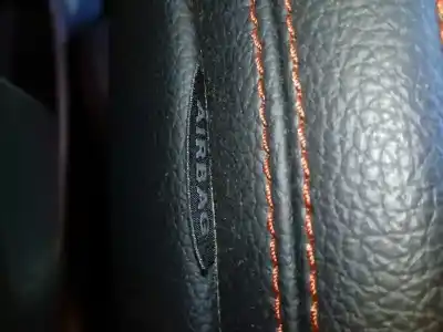 Здавання транспортного засобу mercedes-benz clase gla (w156) gla 200 cdi (156.908) року 2013 потужний 651930