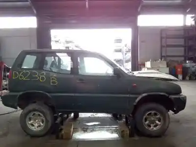 Veículo de Sucata nissan terrano/terrano.ii (r20) lx do ano 1996 alimentado td27t