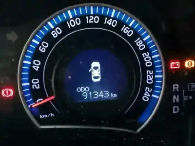 Veículo de Sucata toyota auris (_e18_) 1.8 hybrid (zwe186_) do ano 2012 alimentado 2zrfxe