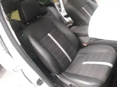 Sloopvoertuig ford kuga (cbv) titanium s 4x4 van het jaar 2010 aangedreven ufda