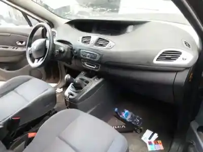 Veículo de Sucata renault scenic iii expression do ano 2009 alimentado k9k832