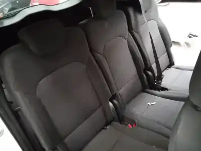 Veículo de Sucata kia carens ( ) drive do ano 2016 alimentado d4fd