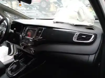 Veículo de Sucata kia carens ( ) drive do ano 2016 alimentado d4fd