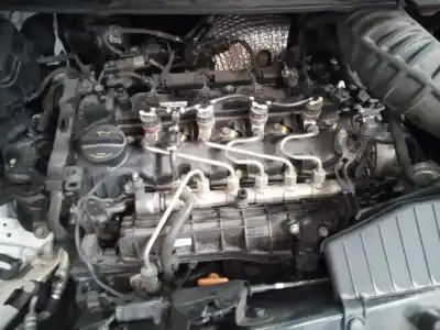 Veículo de Sucata kia carens ( ) drive do ano 2016 alimentado d4fd