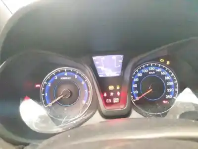 Veículo de Sucata hyundai ix20 gls comfort do ano 2011 alimentado g4fa