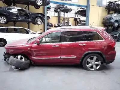 Vehicul casat jeep gr.cherokee (wk) 3.0 crd overland al anului 2013 alimentat exf