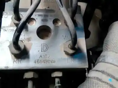 Здавання транспортного засобу alfa romeo alfa 156 1.9 jtd 8v distinctive року 2003 потужний 937a2000