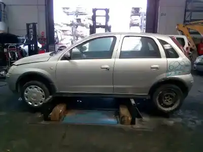 Здавання транспортного засобу opel corsa c blue line року 2003 потужний z17dth