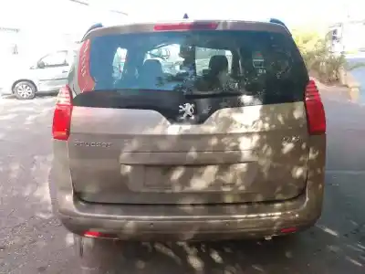 Sloopvoertuig peugeot 5008 allure van het jaar 2013 aangedreven rhe