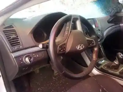 Veículo de Sucata hyundai i40 style blue do ano 2014 alimentado d4fd