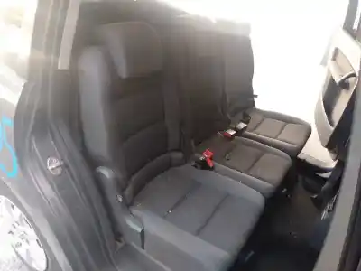 Здавання транспортного засобу volkswagen touran (1t3) edition bluemotion року 2012 потужний cayc