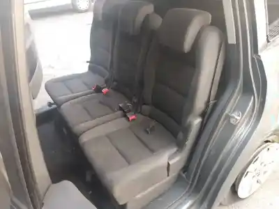Здавання транспортного засобу volkswagen touran (1t3) edition bluemotion року 2012 потужний cayc