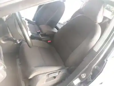 Veículo de Sucata volkswagen touran (1t3) edition bluemotion do ano 2012 alimentado cayc