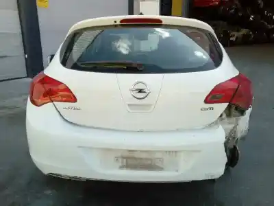 Здавання транспортного засобу opel astra j lim. enjoy року 2011 потужний a17dtr