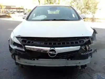 Здавання транспортного засобу opel astra j lim. enjoy року 2011 потужний a17dtr
