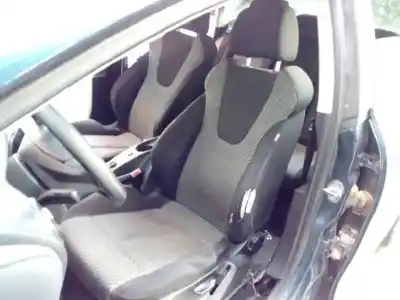 Veicolo di demolizione seat leon (1p1) reference dell'anno 2007 alimentato bxe