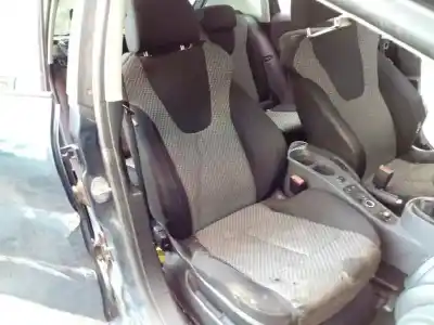 Veicolo di demolizione seat leon (1p1) reference dell'anno 2007 alimentato bxe