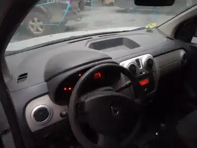 Veicolo di demolizione dacia lodgy ambiance dell'anno 2014 alimentato k9k846