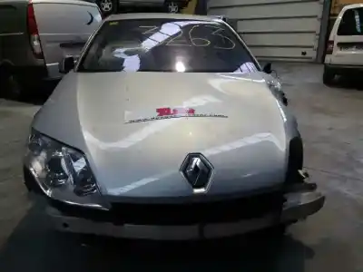 Veicolo di demolizione renault laguna iii authentique dell'anno 2009 alimentato m9r742