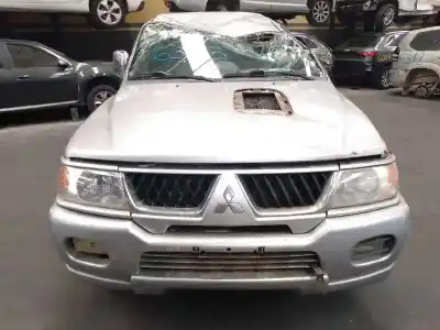 Veículo de Sucata mitsubishi montero sport (k90) 2.5 td gls do ano 2006 alimentado 4d56