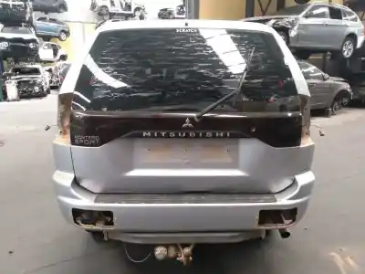 Veículo de Sucata mitsubishi montero sport (k90) 2.5 td gls do ano 2006 alimentado 4d56