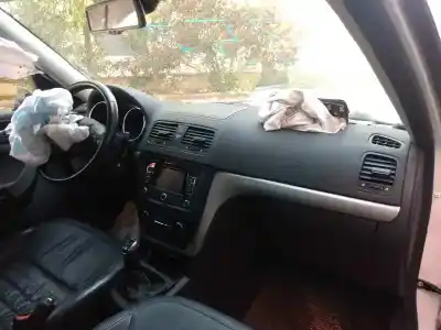 Здавання транспортного засобу skoda yeti experience року 2012 потужний cfha