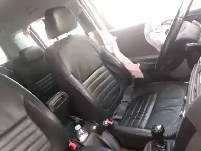 Здавання транспортного засобу skoda yeti experience року 2012 потужний cfha