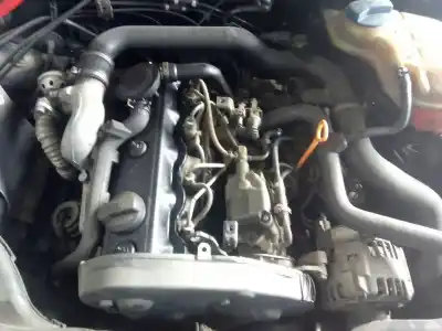 Veicolo di demolizione volkswagen passat berlina (3b2) comfortline dell'anno 1999 alimentato afn