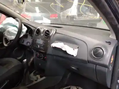 Scrapping Vehicle dacia sandero stepway of the year 2017 powered h4b408