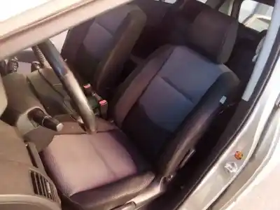 Scrapping Vehicle mazda 5 berl. (cr) 2.0 crtd active+ (105kw) of the year 2006 powered rf7j